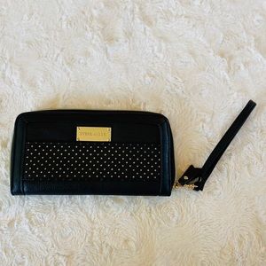 **SOLD** Steve Madden wallet/wristlet